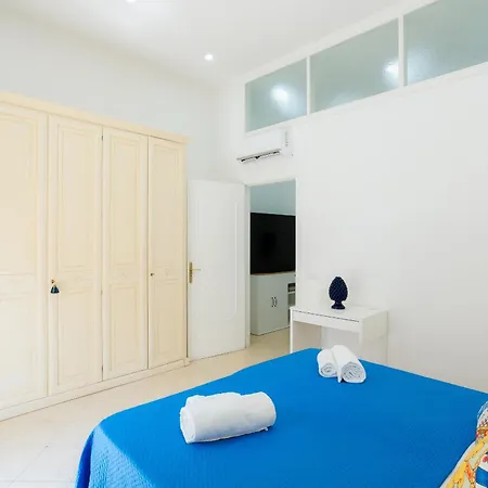 Apartamento La Marina