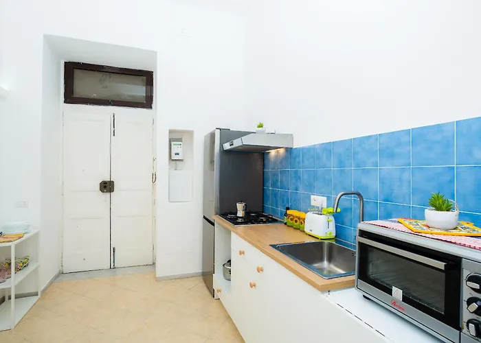 La Marina Apartment *